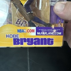 McFarlane Sportspicks – Kobe Bryant – Los Angeles Lakers Purple Jersey – NBA S3