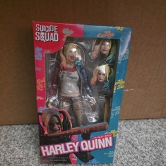 Harley Quinn S.H.Figuarts Suicide Squad DC Action Figure 1/12 japan New
