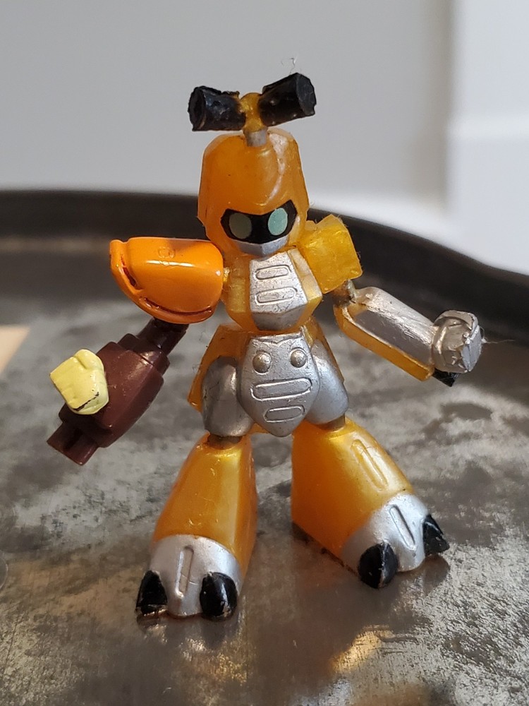 Vintage 2002 MEDABOTS Action 2.5″ METABEE Anime Gold Figure Toy Hasbro Takara