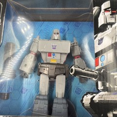 Transformers Studio Series The Transformers: The Movie Leader Class Megatron