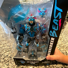 MrBeast Lab Berserker Beast 6.5in Action Figure Platinum Series w/ Alt Head