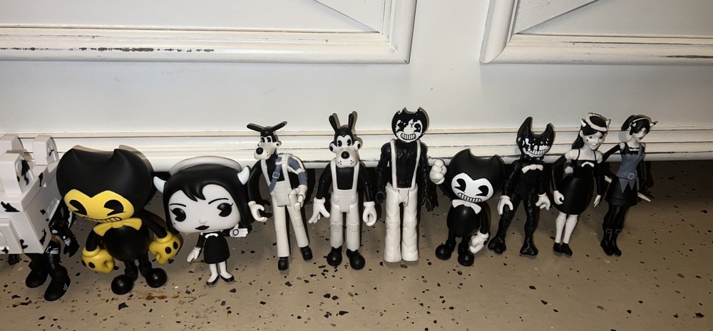 Bendy and the Ink Machine Action Figure Lot Of 28
