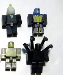 Lot Of 16 R0BL0X Toys Action Figures Various Figures