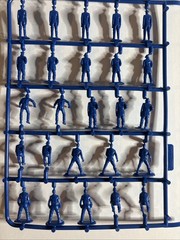 Revell # 02525 German Navy WWII 1/72 Scale Model Figures Kit