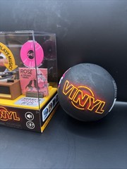 Mini Brands Really Works MINI RECORD PLAYER + CAPSULE Vinyl Playset Series 1 NEW