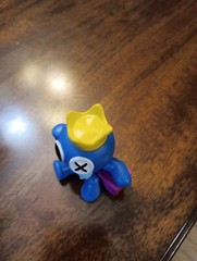 Official Rainbow Friends Mystery Bag Mini Figure- Blue Monster Roblox