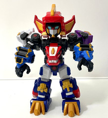 Dino Core Season 3 MINI ULTRA D-BUSTER Action Figure Robot – not complete