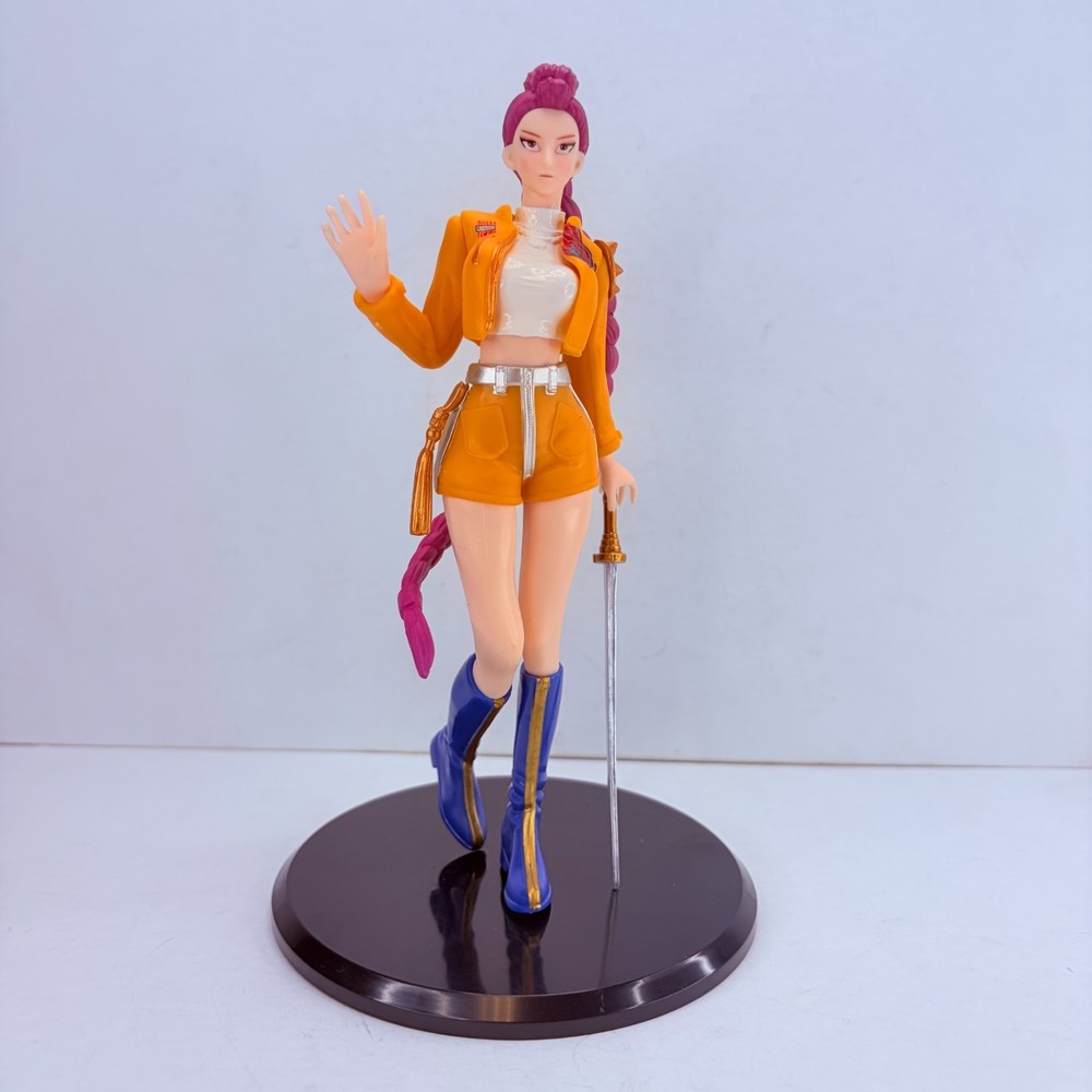Kpop Demon Hunters Anime 7-inch Figure Statues Toy Decor Doll – Rumi