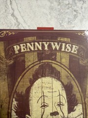 NIB – NECA IT Welcome to Derry Ultimate Pennywise the Dancing Clown Bob Gray 7”