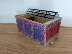 1999 Wooden Thomas Train “The Works” Double Engine Repair Shed (Britt Allcroft)