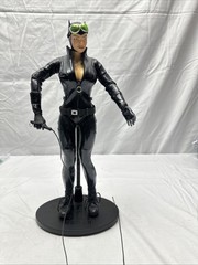 DC Direct Catwoman 13” Deluxe Collector Figure EUC VINTAGE