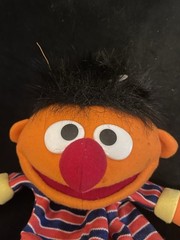 Vintage Sesame Street Ernie Plush Hand Puppet Doll Toy by Applause