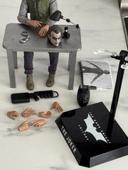 Beast Kingdom The Dark Knight: The Joker DAH-024DX Delux Loose (READ)