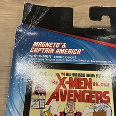 MARVEL UNIVERSE X-MEN MAGNETO & CAPTAIN AMERICA COMIC PACK 2012