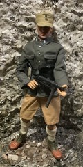 1/6 BBi/Dragon 1st Waffen SS Tropical Trooper w/MP40 SMG Italy 1943-44