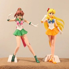 Jupiter Super Sailor Moon Glitter & Glamours Action Figure