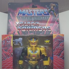 Masters of the Universe Man-At-Arms & Bumblebee Boxed Action Figure