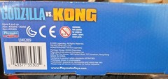 New PLAYMATES GODZILLA VS KONG MONSTERVERSE KONG BATTLE-AXE 6″ ACTION FIGURE