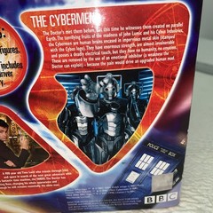Underground Toys Doctor Who Doomsday Action Figure Box Set Dalek Cybermen