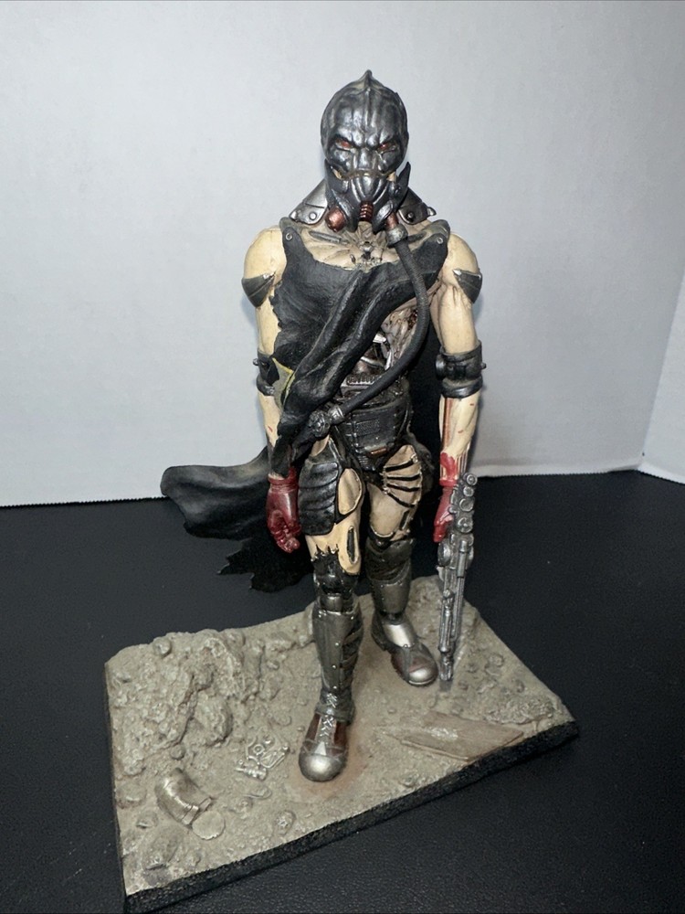 Mutant Earth RED VANE 6″ Action Figure Stan Winston Creatures Vintage