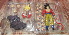 SH Figuarts SSJ4 Goku Black Hole Toys Brute Evolution NEW No box