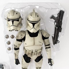 Sideshow Collectibles 1/6 Scale Star Wars Clone Trooper Deluxe Veteran Figure
