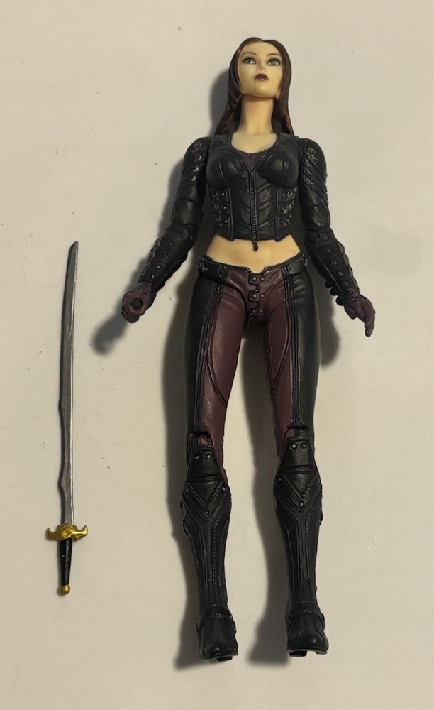 DC Direct Batman Arkham City Series – Talia Al Ghul Loose Figure