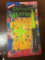 3 Vintage Ninja Turtle Knife and Ninja Star “Rare” “New Sealed 90s Star”