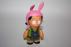 KIDROBOT BOB’S BURGERS RE-OPENING LOUISE BELCHER TAG GUN DESIGNER ART TOY