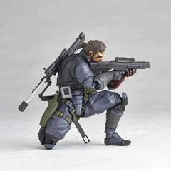 Metal Gear Solid V: The Phantom Pain Venom Snake Sneaking Suit Figure