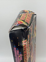 1997 Marvel Universe Toy Biz Captain Marvel 10″ Action Figure w/Box