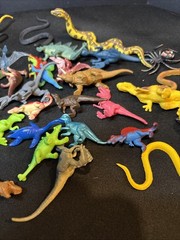 VTG Dinosaur & Snakes Toys Lot of 36 Mixed 80s 90s 00s Plastic/ Rubber Great Con
