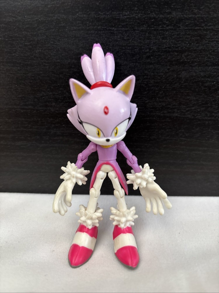 Jazwares Sonic Hedgehog Blaze The Cat Action Figure Toy 3 Inch Missing tail