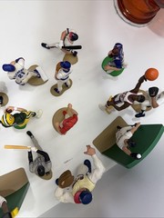 Starting Lineup Open Loose Lot 18 Figures Greg Maddox, Clemens, Maguire, Favre