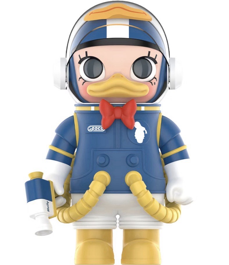 Pop Mart Mega Space Molly 400% Donald Duck Collectible Figure