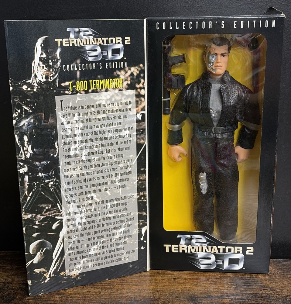Terminator 2 T2 3-D Collector’s Edition T-800 Terminator 12″ Action Figure 1997