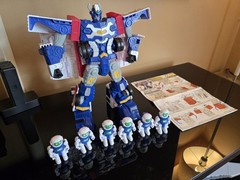 Hello Carbot Iront Transforming Robot Figure