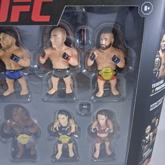 PMI UFC Collectible Fights Octagon Fighters Collectible Fights Figurines Set NEW