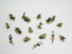 Micro Machines Military Troops Soldiers Figures Tan Desert Camo – Lot of 15