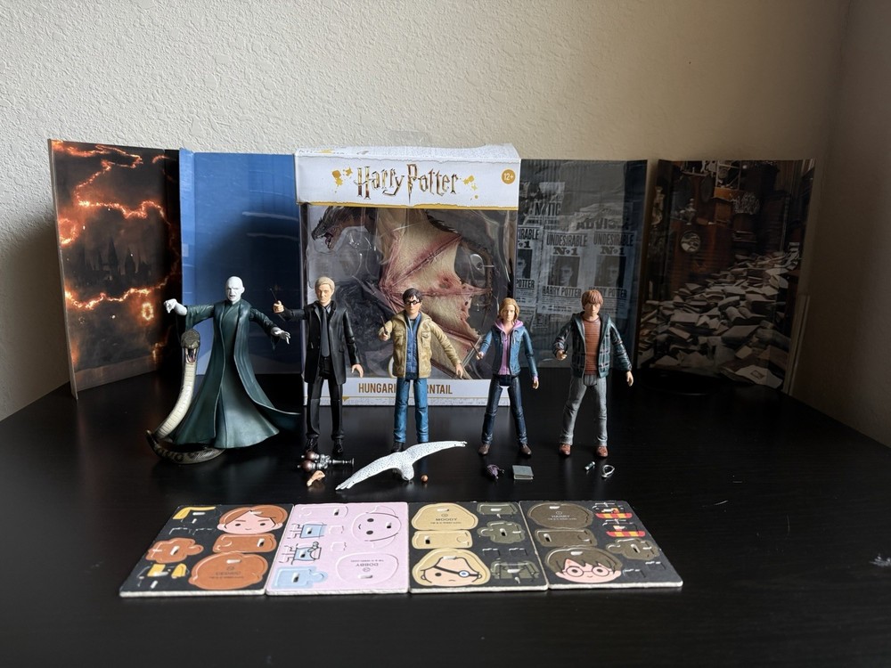 Harry Potter & The Deathly Hallows Action Figure Lot Tomy & Mcfarlane Hogtail