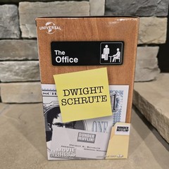 The Office Dwight Schrute Movie Maniacs Action Figure Brand NEW Limited Edition