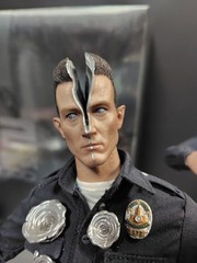 Hot Toys Terminator T-1000 3‑Figure Set 1/6 Movie Masterpiece