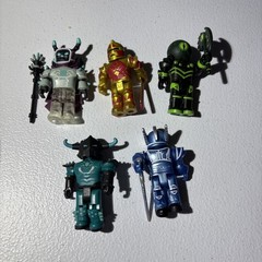 R0BL0X Toys Lot Of 5 Champions Collection Figures Only No Codes Playset