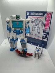 Transformers Shattered Glass Soundwave 100% Complete With Instructions & Comic