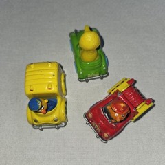 Lot of 3 Playskool 1980s Sesame Street diecast vehicles (wear and tear) H312