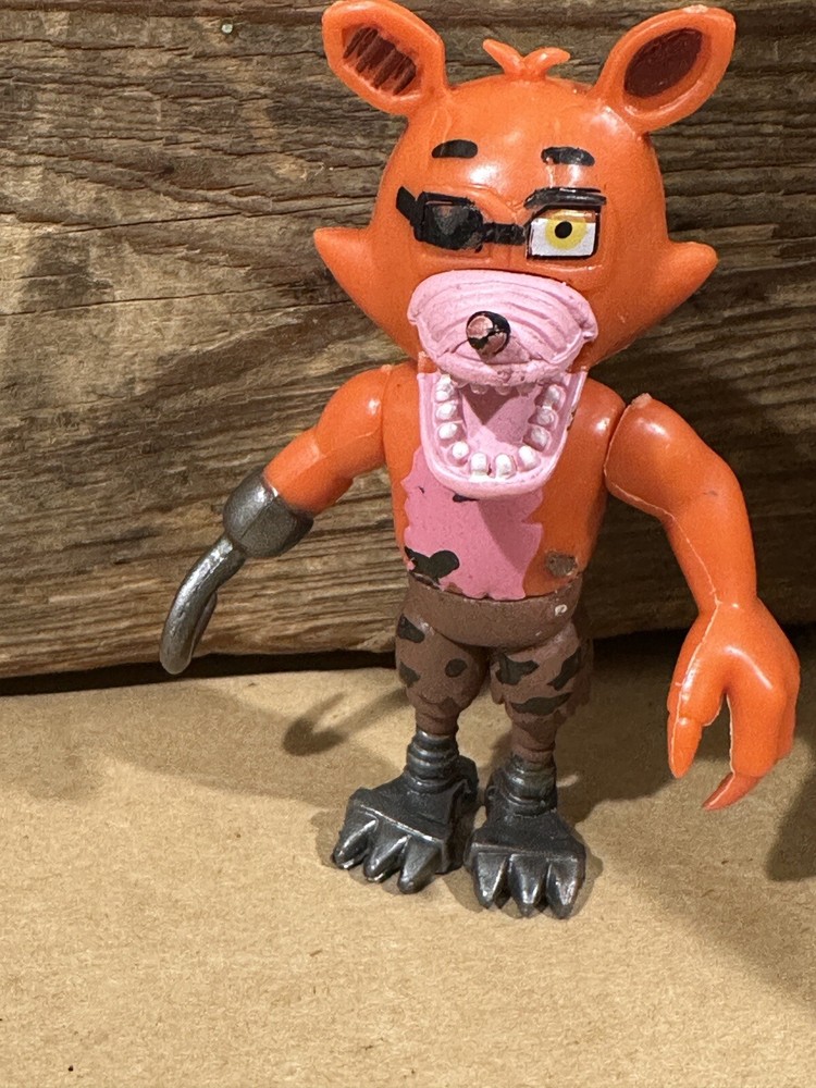 Five Nights at Freddy’s Figure 4 Inch Foxy # 2 Unbranded