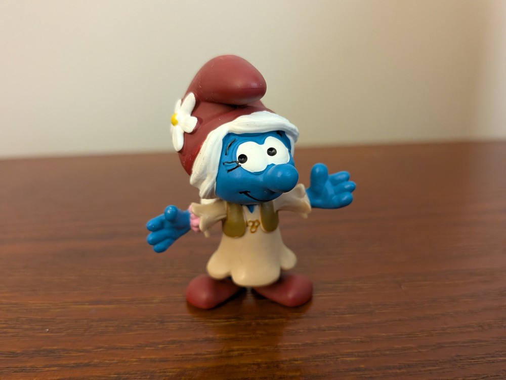 Smurfs Smurfwillow PVC The Lost Village Movie Schleich Smurf Figurine Willow
