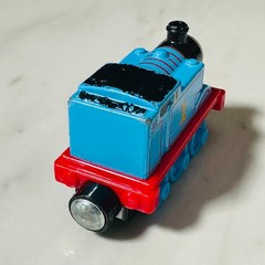 Lot of 2 Thomas Friends the Tank Engine Take n Play Metal Diecast Thomas Stanley
