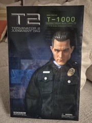 SIDESHOW TERMINATOR 2 JUDGMENT DAY – T-1000 – 12″ 1:6 ACTION FIGURE New in Box