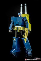 Magic Square Lord Of War – Masterpiece Scale Bruticus Combiner (MS-03 to MS-07)